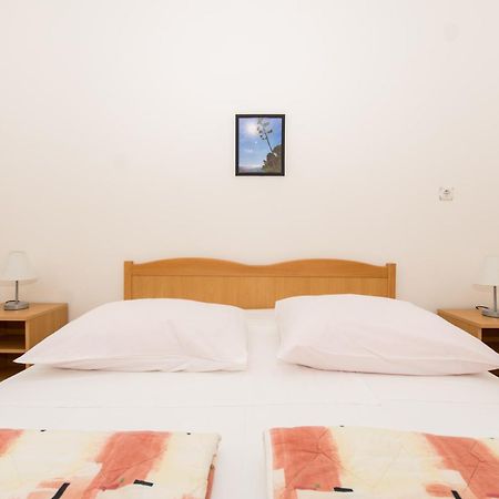Apartments Marinana Razanj Luaran gambar