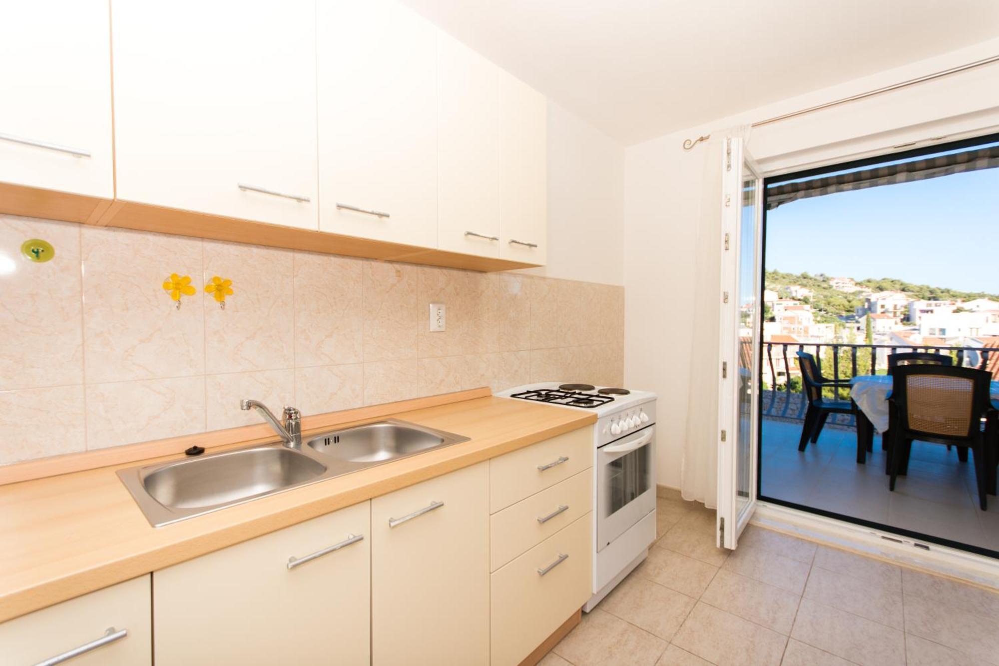 Apartments Marinana Razanj Luaran gambar