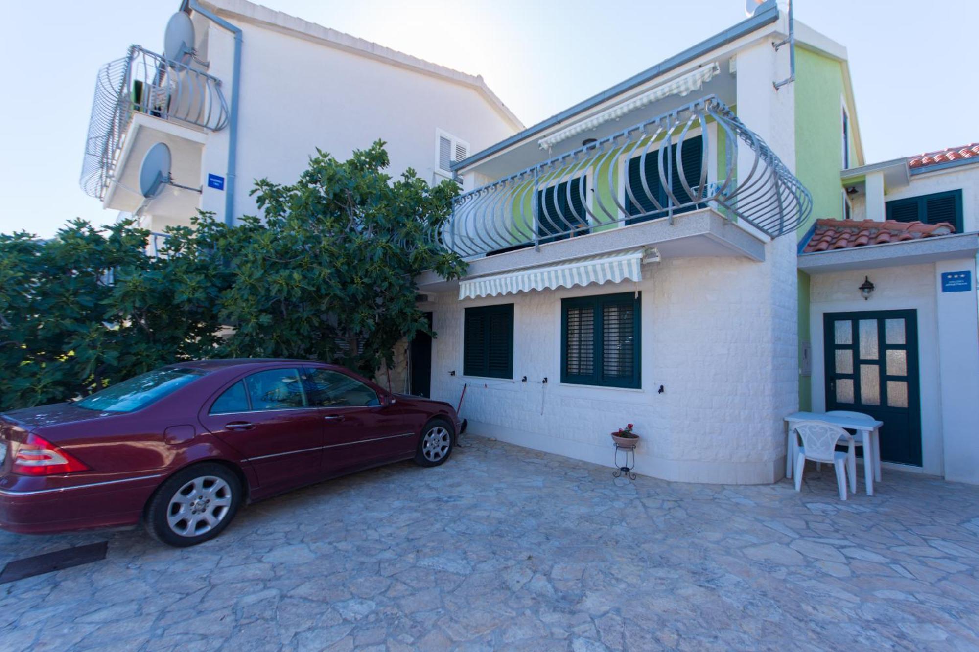 Apartments Marinana Razanj Luaran gambar