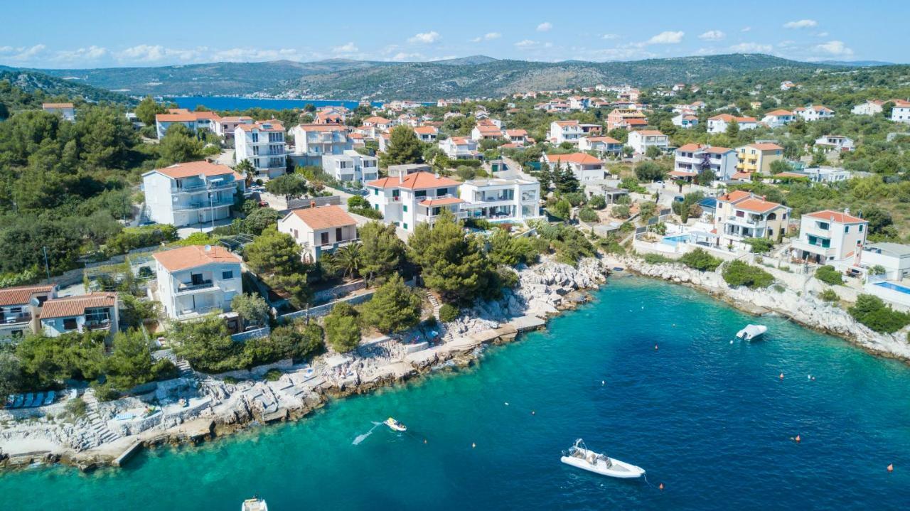 Apartments Marinana Razanj Luaran gambar